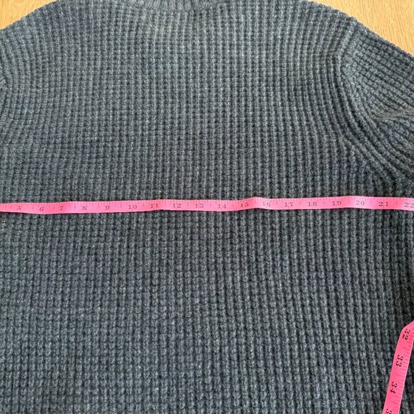 Banana Republic Artie 100% Dark Gray Cashmere Sweater Size Large - Picture 10 of 10